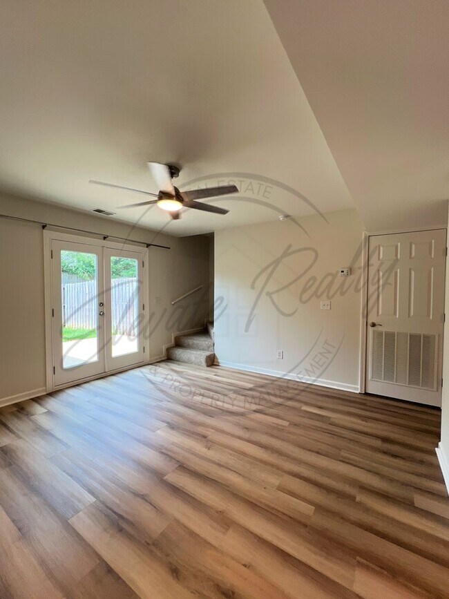 Building Photo - SPECIAL: FIRST MONTHS RENT FREE! Two Bedro...