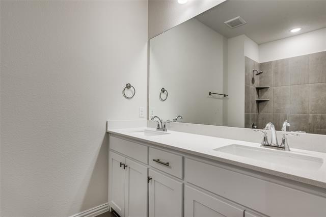 Building Photo - 8945 Swallowtail St