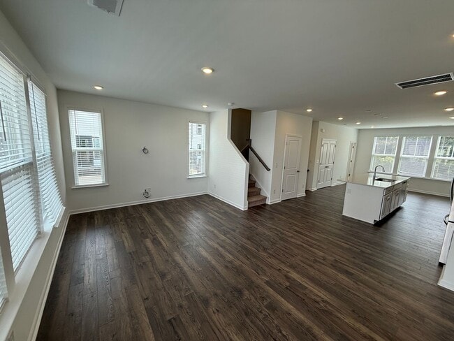 Building Photo - Brand New 3-Story home in the heart of Nor...
