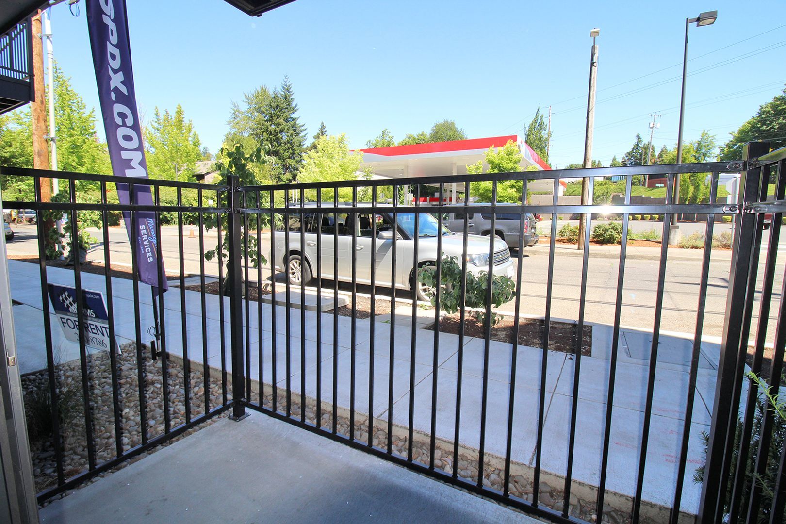 Building Photo - 8417 SW 24th Ave