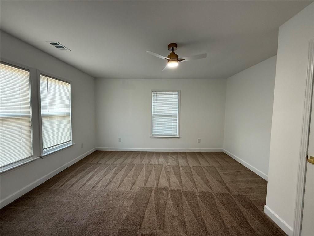 Building Photo - 1040 Palmetto Ave SW