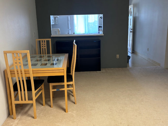 Building Photo - 94-626-626 Lumiaina St