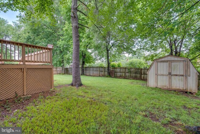 Building Photo - 14715 Lock Dr