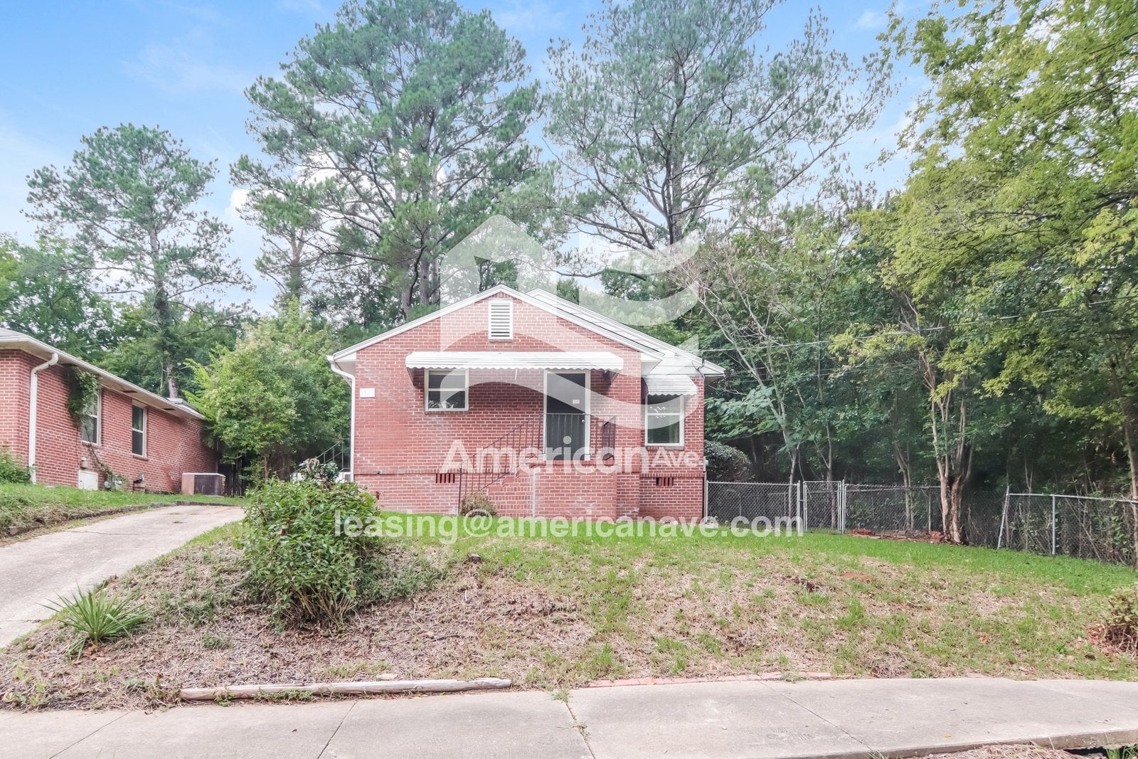 Building Photo - 3921 17th Ave