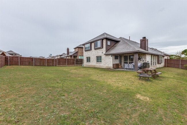 Building Photo - 3805 Orleans Way