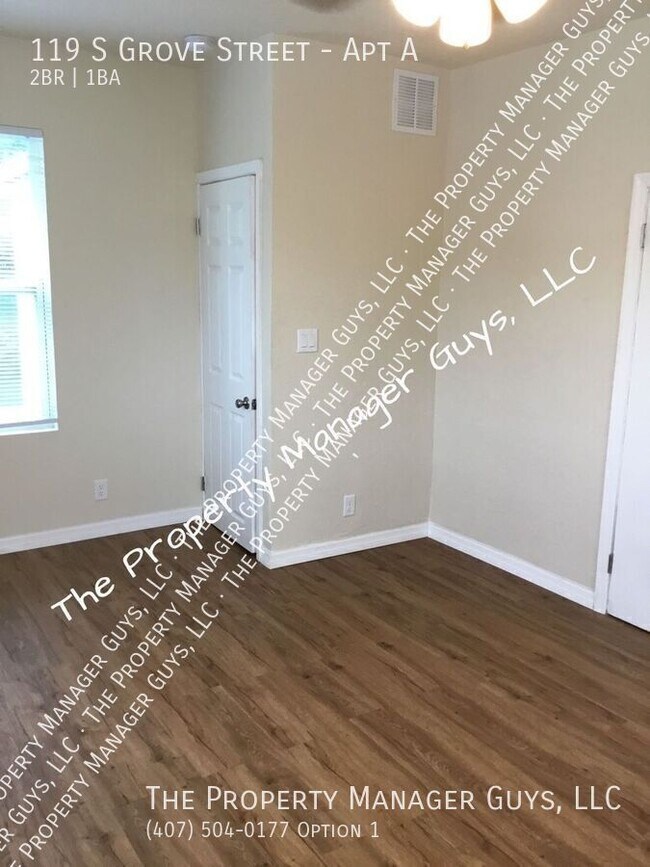 Building Photo - 119 S Grove St