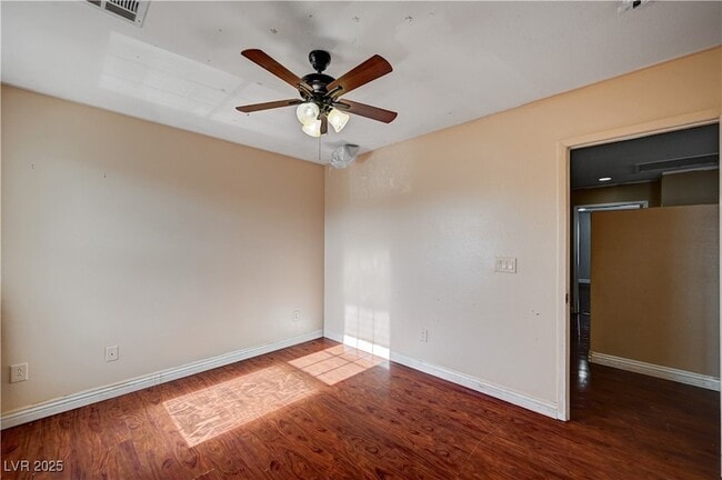 Building Photo - 5674 Diamond Palm Ct