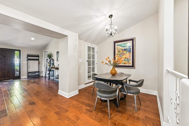 Building Photo - 5734 Fairview Pl