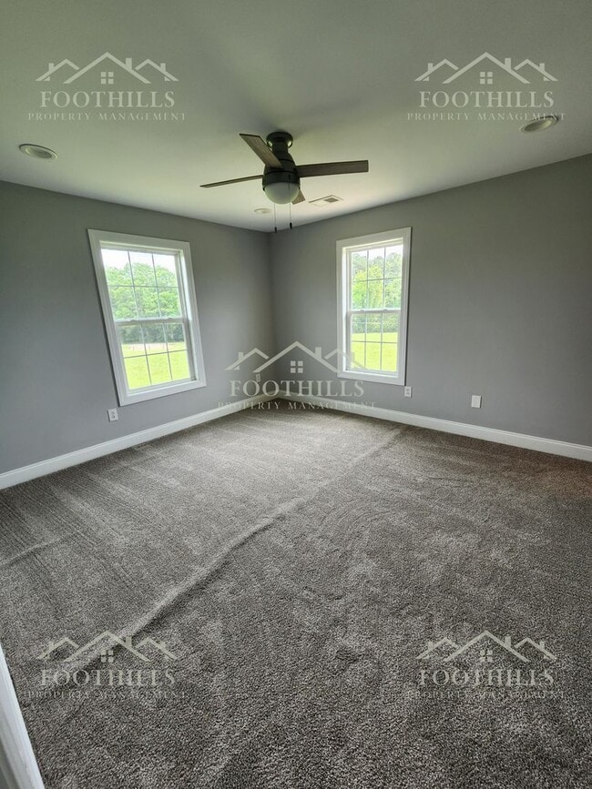 Building Photo - 128 Hudgins Lake Rd