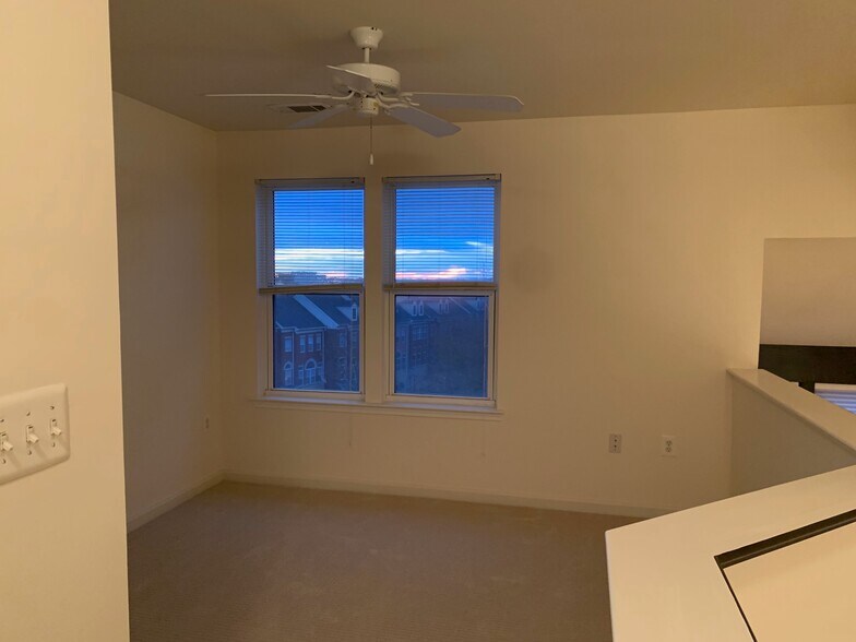 Building Photo - 12001 Market St