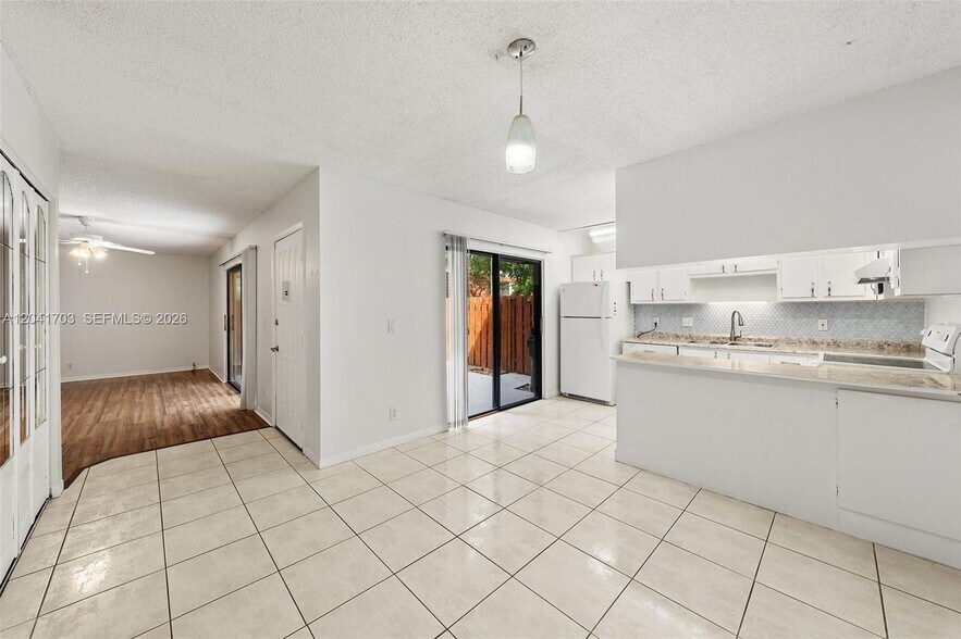 Building Photo - 3118 Spanish Wells Dr