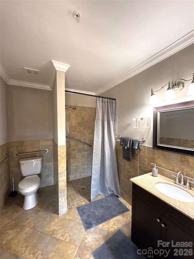 Building Photo - 14009 Thompson Rd