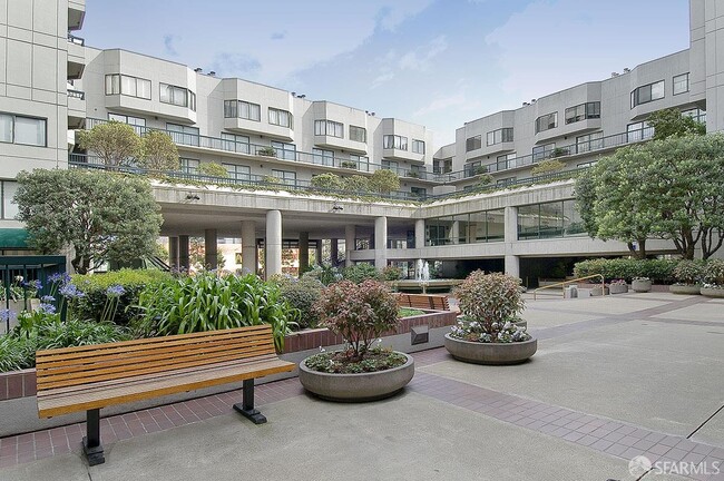 Building Photo - 601 Van Ness Ave