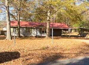 Building Photo - 3 Bed 2 Bath in Oxford!