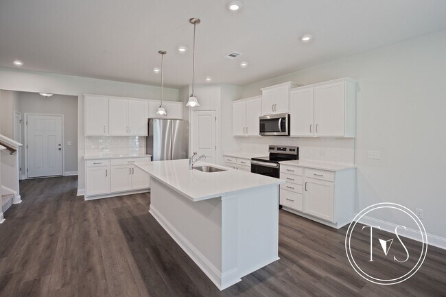 Building Photo - 332 MONTEREY Lp