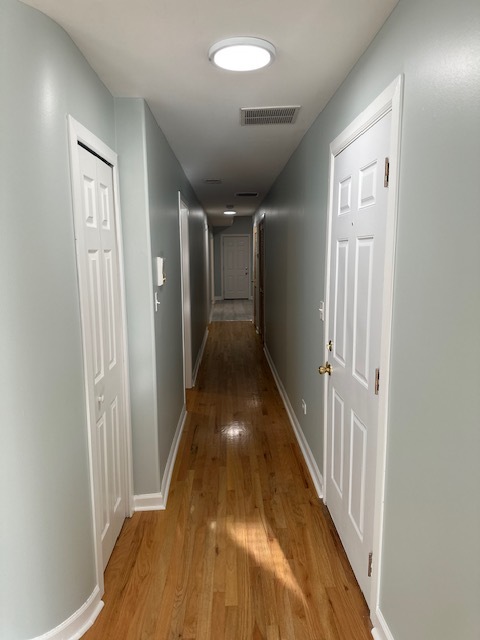 Hall - 4610 S Calumet Ave