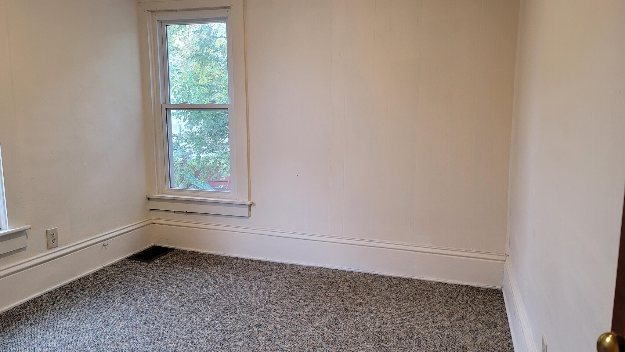 Building Photo - 185 Williams Pl