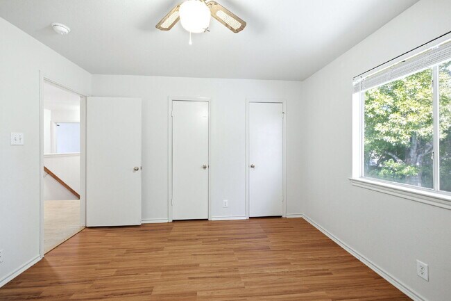 Building Photo - 4 Bedroom home with ZERO carpet close to RAFB