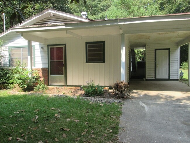 Primary Photo - 708 S Clay St