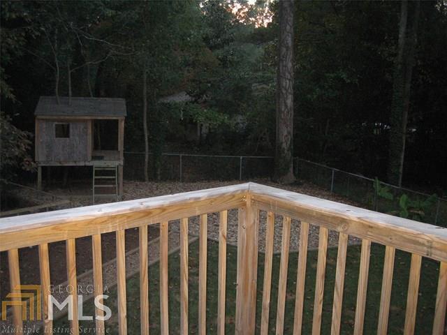 Building Photo - 402 Hip Pocket Rd