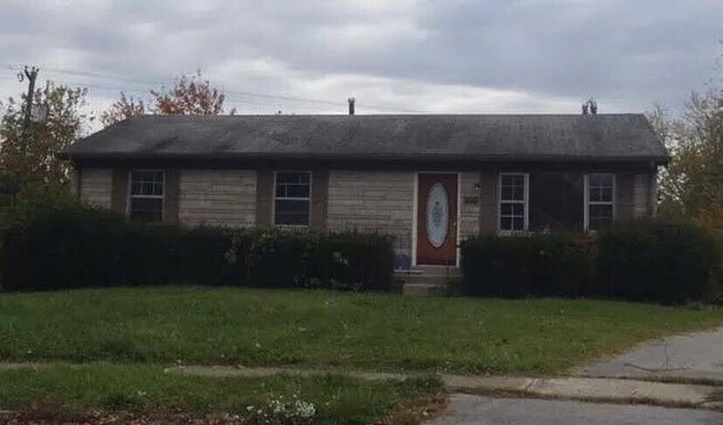 Primary Photo - 1725 Scarborough Ct