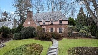 Building Photo - 6 Fox Meadow Rd