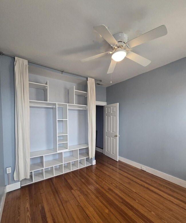 Building Photo - 3-Bedroom, 2-Bathroom in Brewers Hill