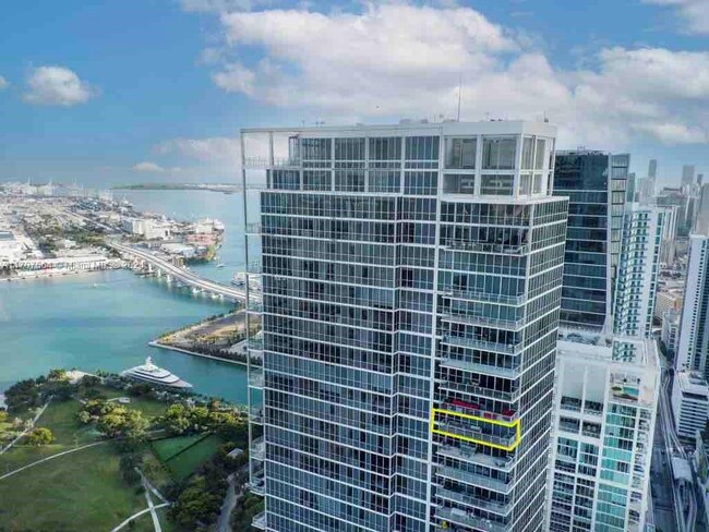 Primary Photo - 1100 Biscayne Blvd