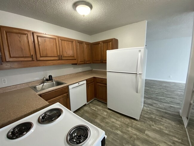 Building Photo - 358NEW