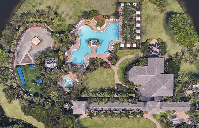 Building Photo - 2793 Shaughnessy Dr