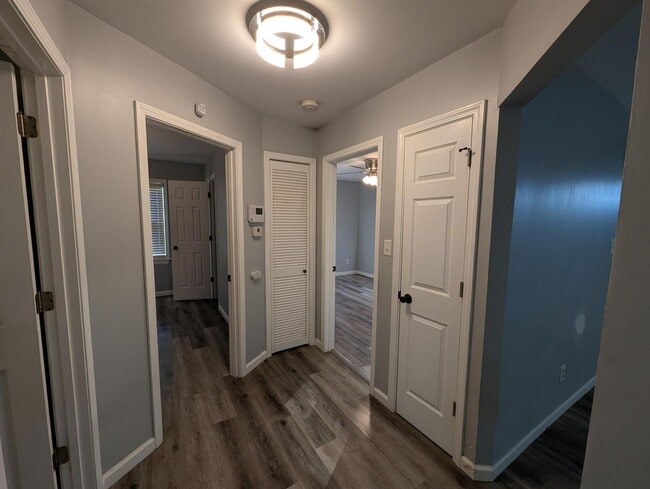 Building Photo - Dellwood Dream on Dennis