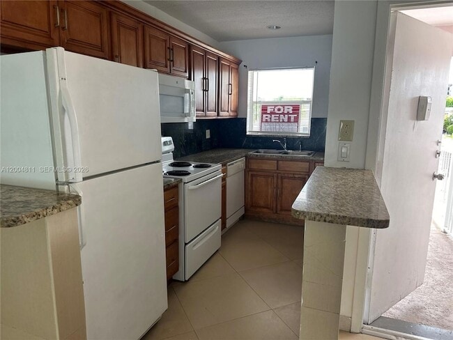 Building Photo - 7424 SW 82nd St