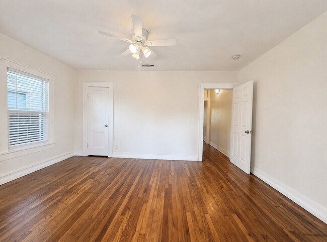 Building Photo - 3112 Frazier Ave