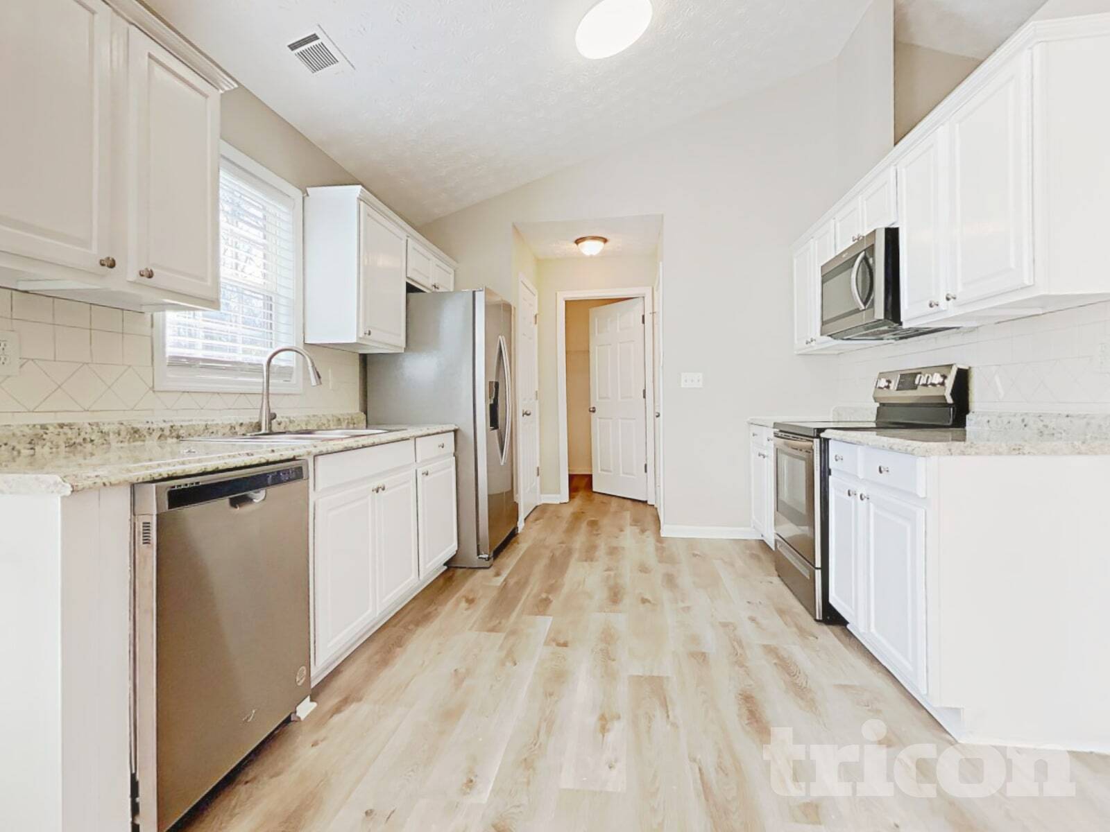 Building Photo - 1410 Ericas Pointe Dr