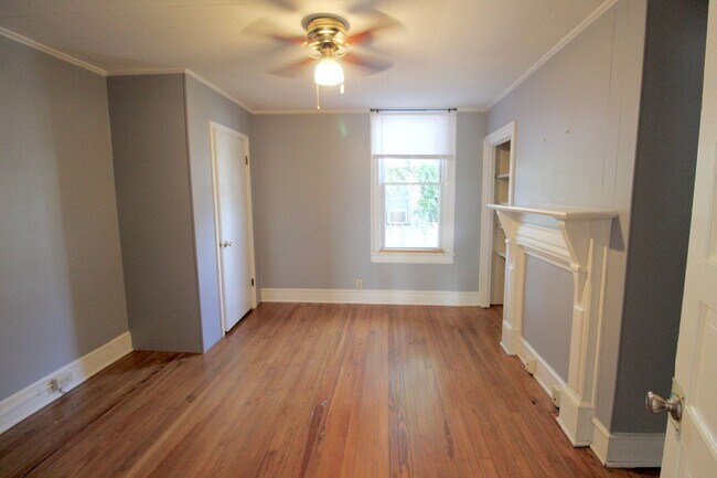 Building Photo - 501 Collicello St