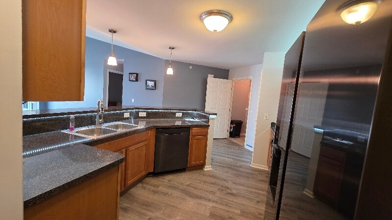 Building Photo - 2393 Arcadia Dr