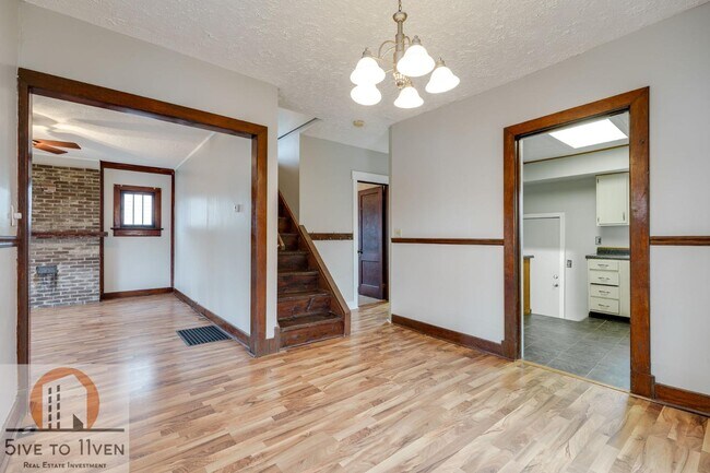 Building Photo - 1203 Arbor Ave