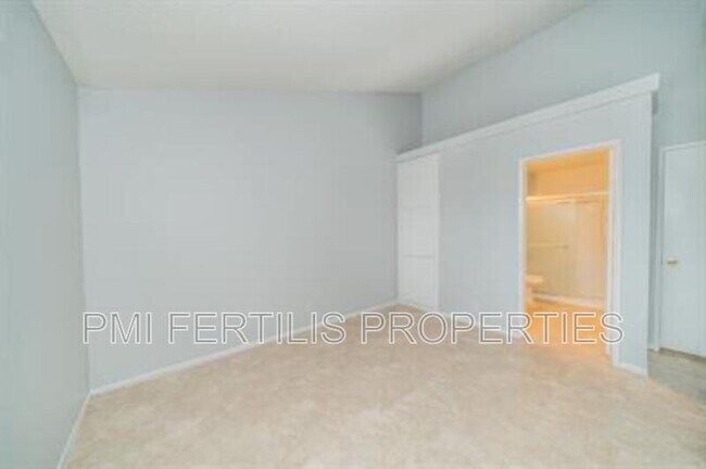 Building Photo - 16845 San Bernardino Ave