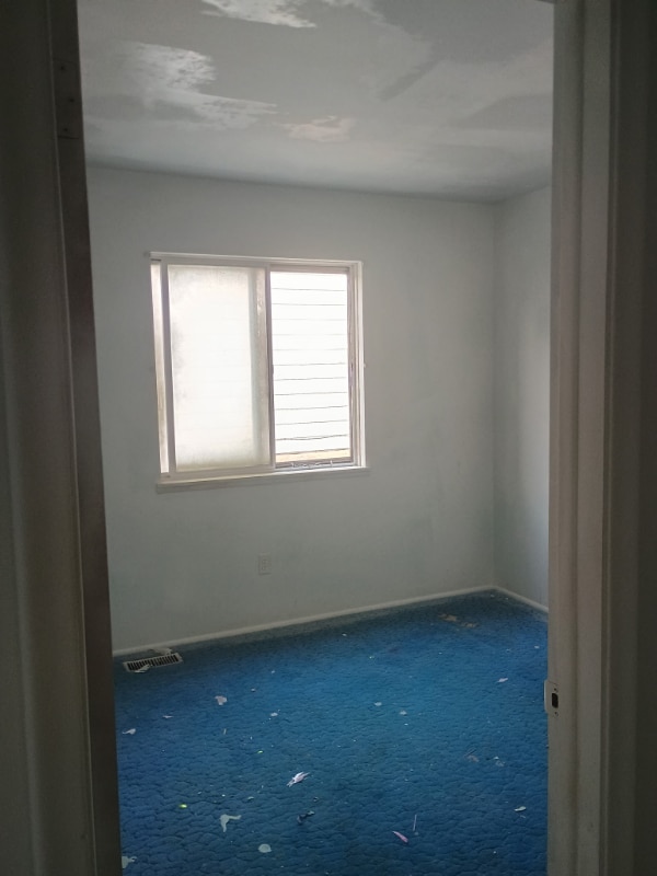 Building Photo - 2719 Eaton Pl