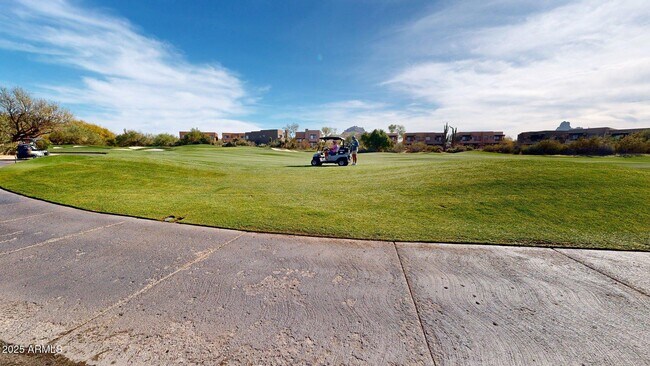 Building Photo - 10260 E White Feather Ln