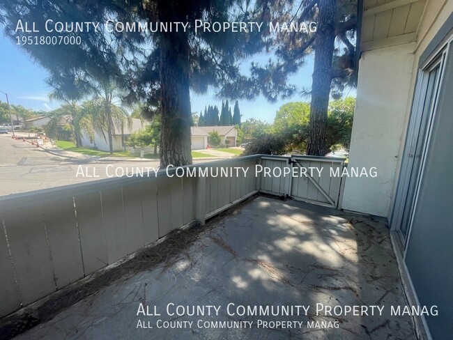 Building Photo - 4 Bed 2 bath home in San Marcos for RENT!