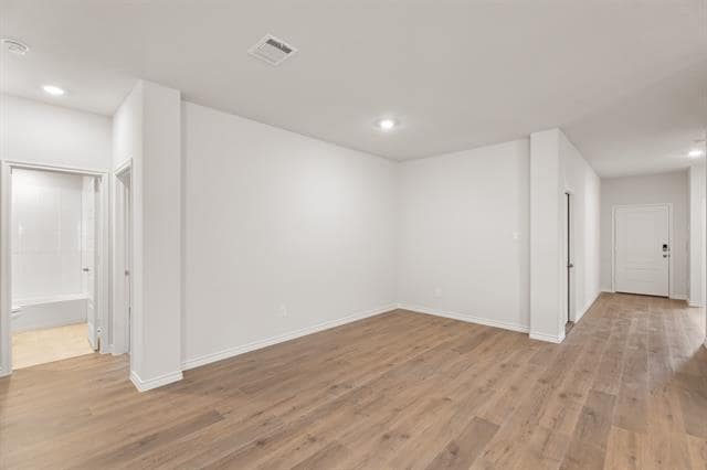 Building Photo - 647 Carters Grv Dr