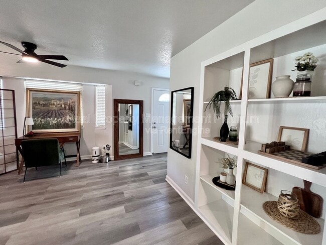 Building Photo - 4244 N Brix Ave