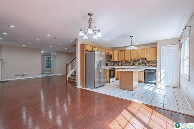 Building Photo - 1311 Mohr Cir