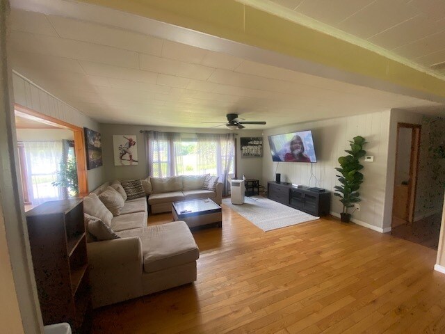 Primary Photo - 104 Brunner Rd