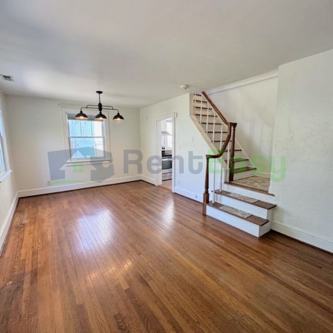 Building Photo - 6010 Upper Brandon Pl