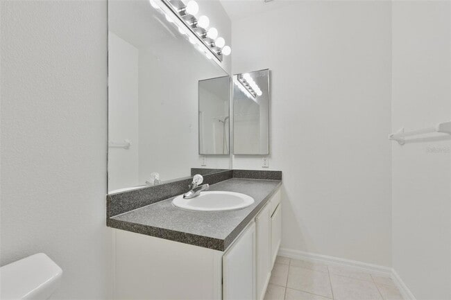 Building Photo - 6437 Cypressdale Dr