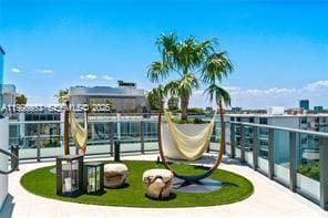 Building Photo - 9901 W Bay Harbor Dr