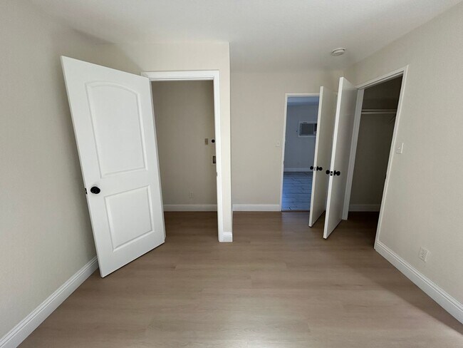 Building Photo - 683 - 695 Vermont Avenue, Turlock CA 95380
