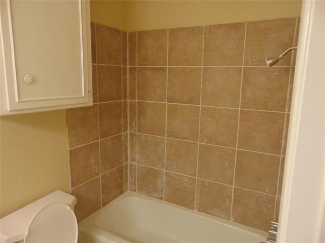 Building Photo - 7233 Martha Ln